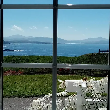 The Red Door Bed & Breakfast