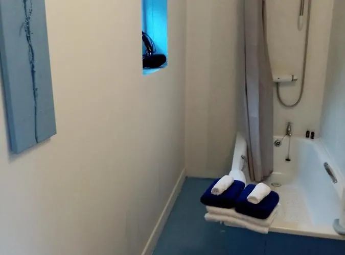 호텔 The Red Door 도니골